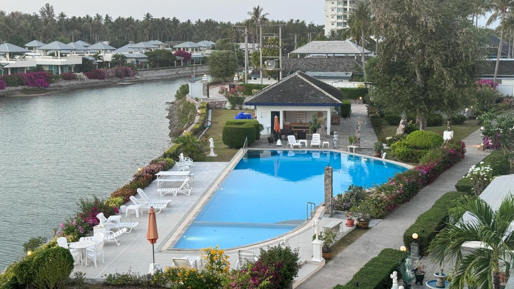 Absolute Beachfront Villa Ban Huai Yang Dış mekan fotoğraf