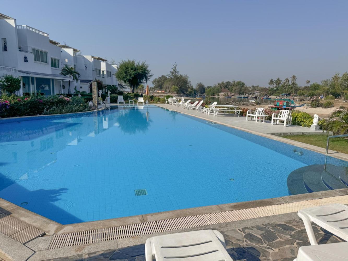Absolute Beachfront Villa Ban Huai Yang Dış mekan fotoğraf