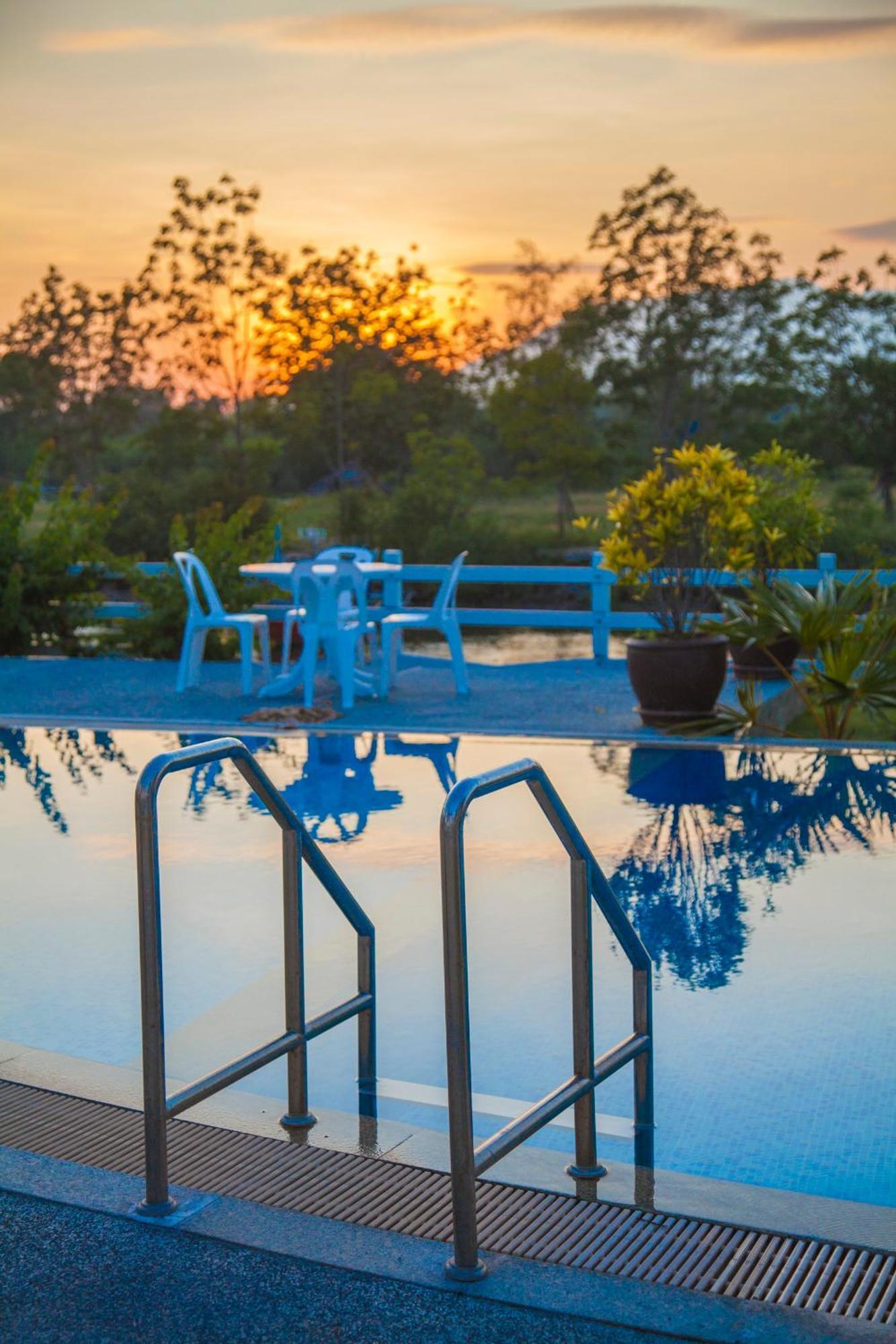 Absolute Beachfront Villa Ban Huai Yang Dış mekan fotoğraf